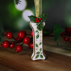 "I" Ceramic Christmas Letter